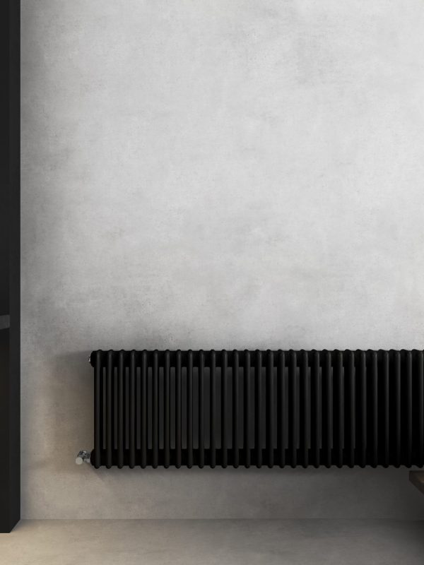 Vintage Column Horizontal Radiator - Various Sizes - Black
